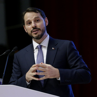 Bakan Albayrak: Üniversite sağlık personeline ek destek