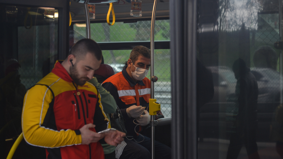 Toplu ulaşımda 'güvenli mesafe' dönemi!