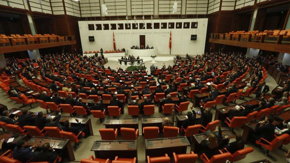 Torba teklif TBMM'de kabul edildi! Kovid-19'a karşı yeni tedbirler