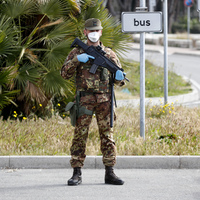 Tunus: İtalyanlar tıbbi malzeme taşıyan gemimize el koydu