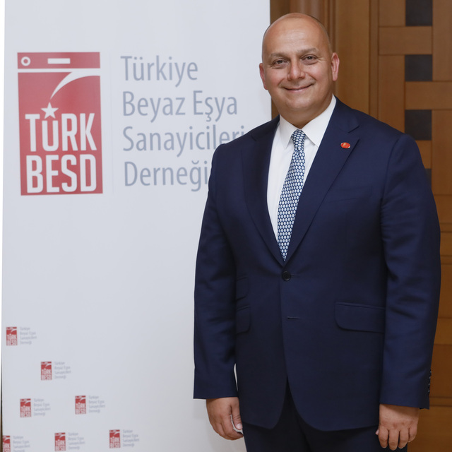 "Beyaz eşyada daralma kaçınılmaz"