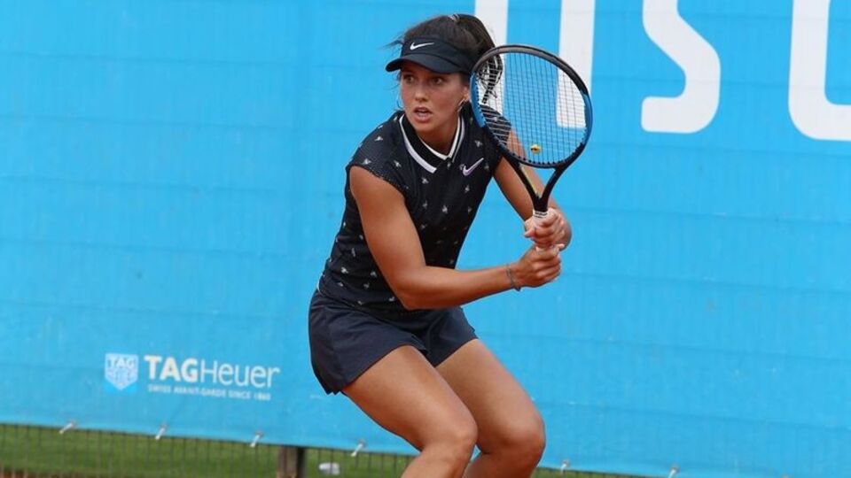 "Evlerinizde spor yapın"