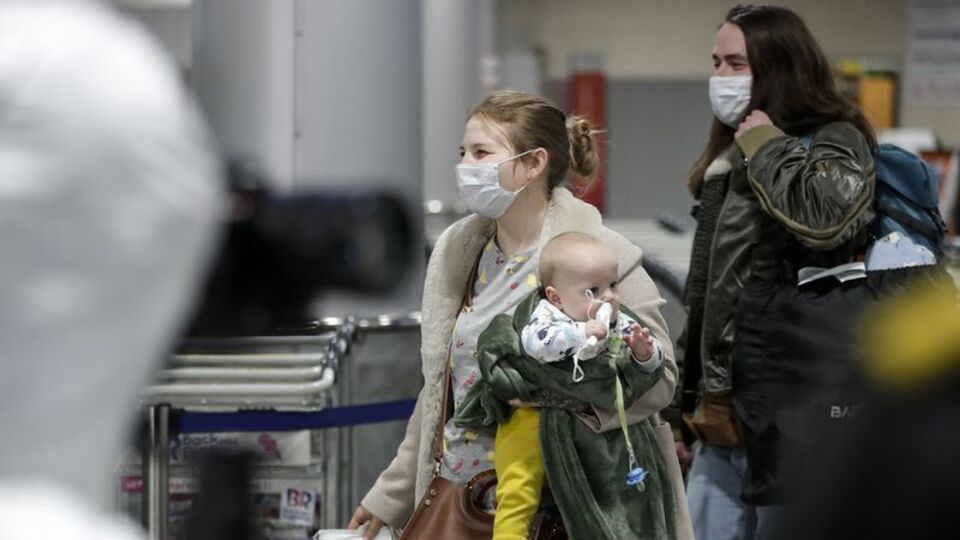 Koronavirüs anne sütünden geçer mi?