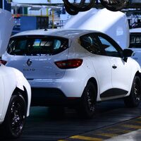 Oyak Renault'tan üretime kademeli ara