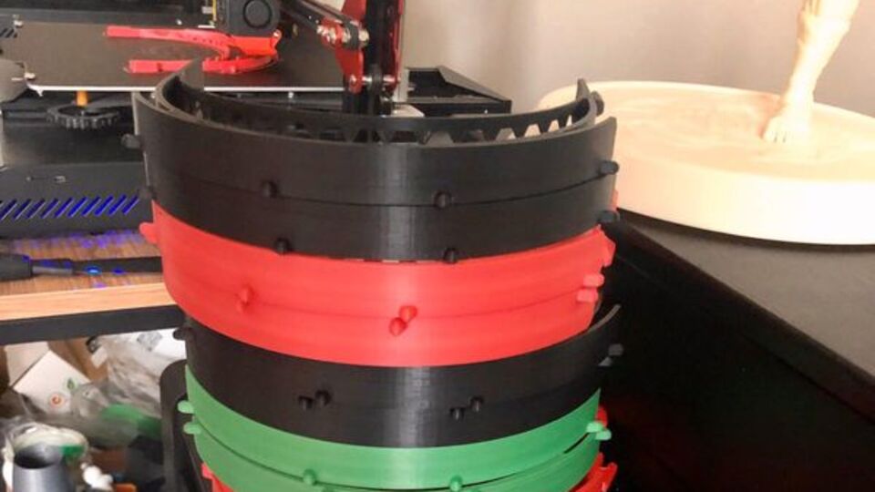 3D yazıcıdan maske üretiyorlar