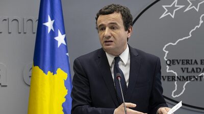 Kosova'da hükümet düştü