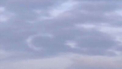 Bulutlarda belirdi... Görenlerin ilgisini çekti