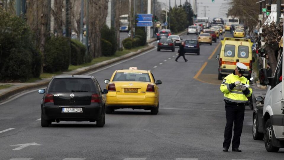 Yunanistan'da Türk köyüne koronavirüs karantinası!