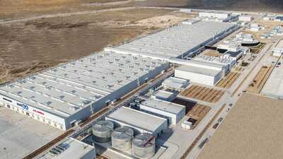 Üretimi önce azalttı sonra durdurdu