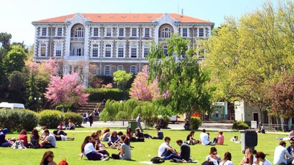 Üniversitelerde tatil ne zaman bitiyor?