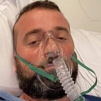 Kronik hastalığı yoktu! Suyun altında nefes almak gibi!