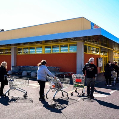 Milano'da "tek-çift uygulaması" başladı