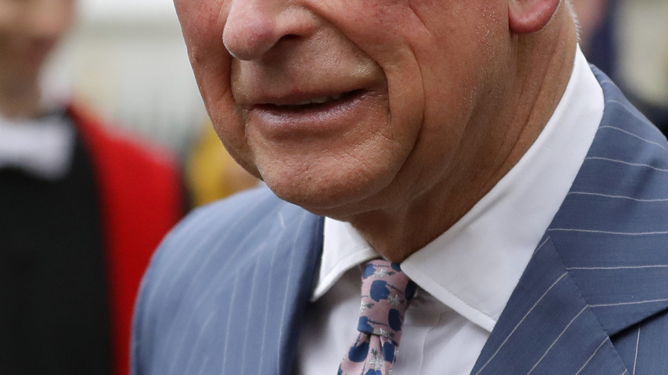 Karantinadaki Prens Charles'tan ilk mesaj!