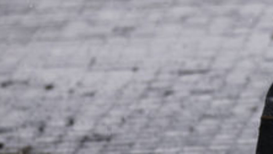 Hava soğuk, sağanak var!