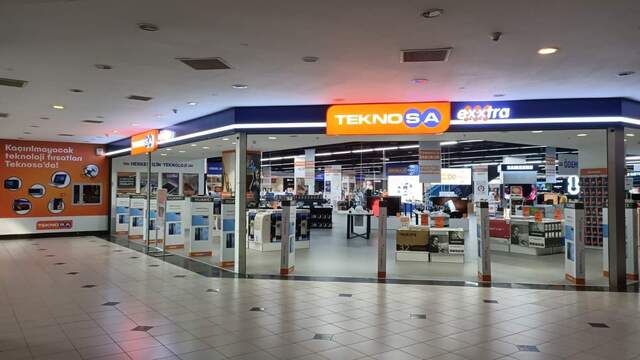Teknosa bazı çalışanlarını Carrefour'a kaydırdı