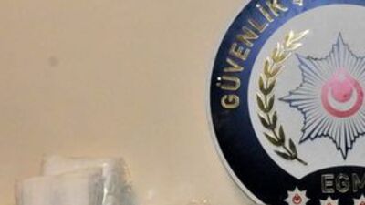 Antalya'da 42 bin 620 kaçak tıbbi maske ele geçirildi