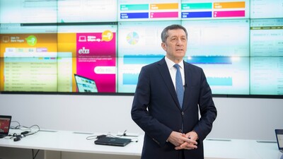 "Canlı sınıf uygulamasını devreye alıyoruz"