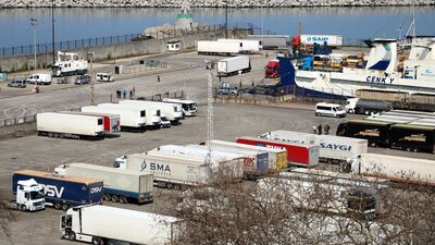 Ukrayna'dan gelen tır şoförleri yurda yerleştirildi