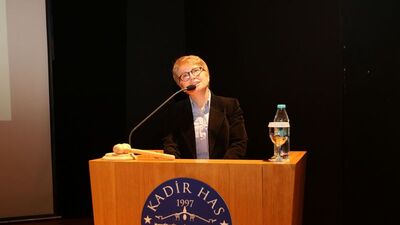 Kadir Has Üniversitesi Rektörü koronavirüsü yendi