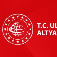 Ulaştırma Bakanı Cahit Turhan görevden alındı