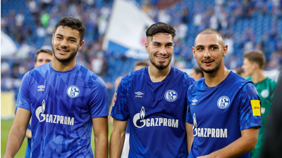 Maaşlarından vazgeçtiler!