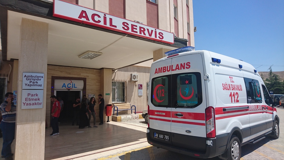 Üzerine yıldırım düşen çoban hayatını kaybetti