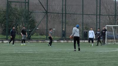 Bu da oldu! Önlemleri hiçe sayıp maç yaptılar!