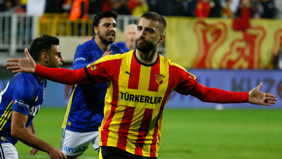 Fenerbahçe'de harekat başladı