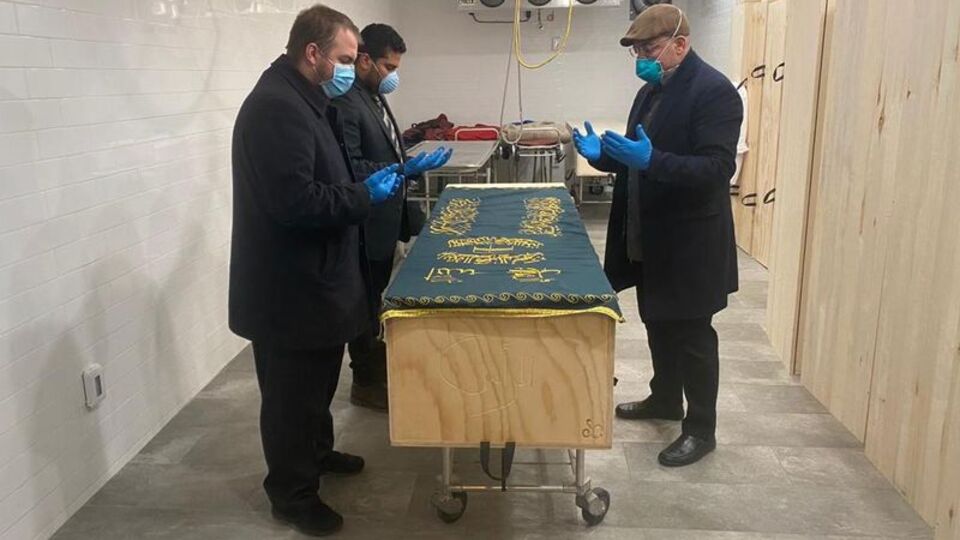 Koronavirüsün ardından cenaze töreni değişti!