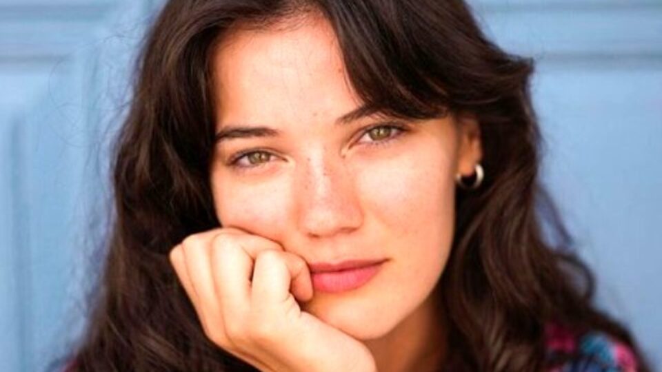 Pınar Deniz kimdir?