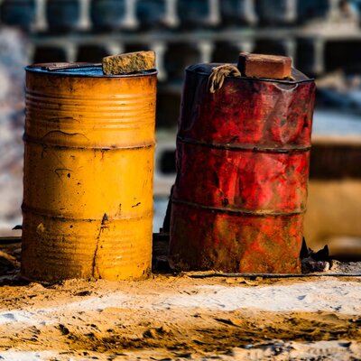 Petrol, 18 yılın dibinde