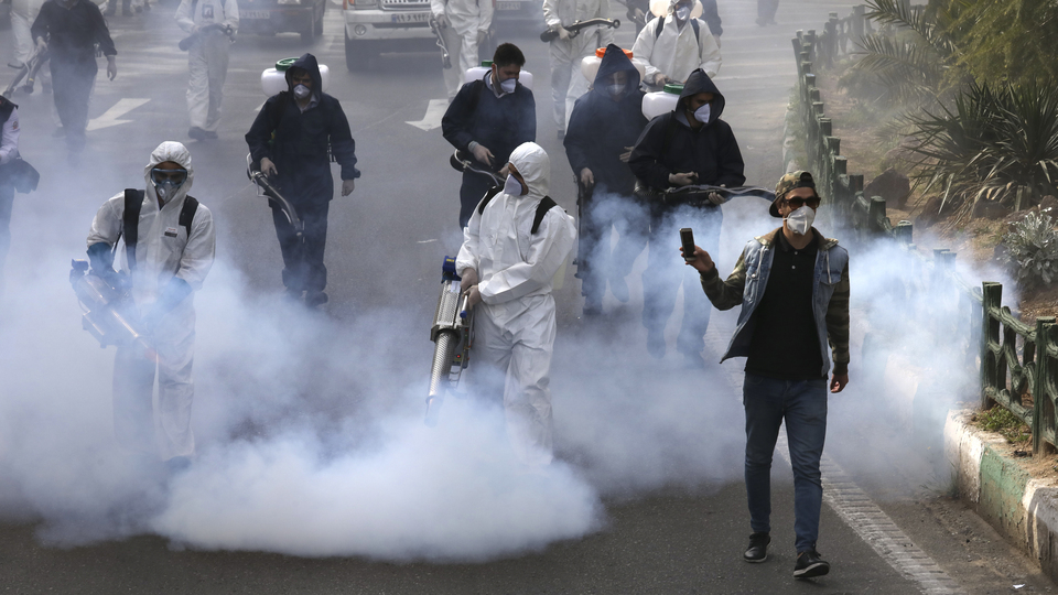 İran'ın 17 kilit ismi koronavirüs mağduru!