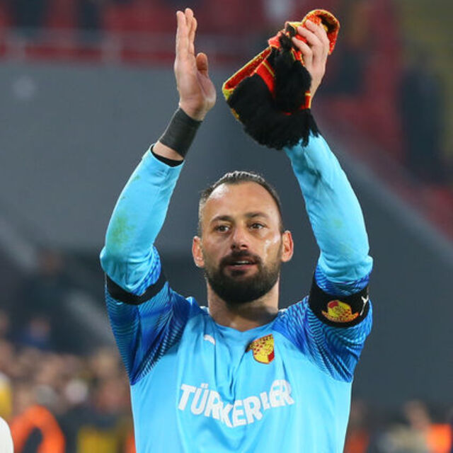 Göztepe Beto'yu bırakmayacak