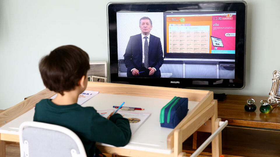 EBA TV frekans bilgileri, yayın akışı