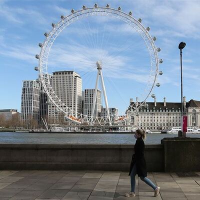 Çarpıcı sosyal mesafe raporu: 120 bin ölüm engellenmiş olabilir