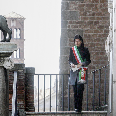 İtalya, koronavirüs kurbanları için yasta