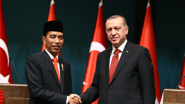 Cumhurbaşkanı Erdoğan Endonezyalı mevkidaşıyla görüştü