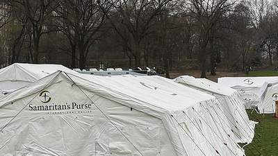 Central Park'ta koronavirüs hastanesi