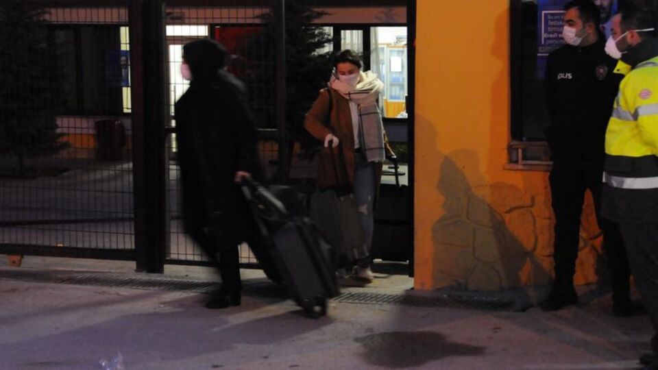 Avrupa'dan gelenlerin tahliyesi başladı