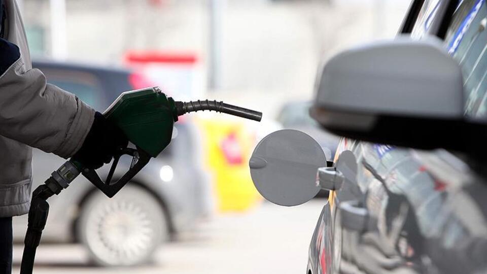 Benzine zam, otogaza indirim