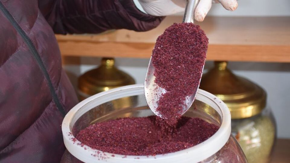 Kilosu 50 TL'ye çıkmıştı! Sumak uyarısı!