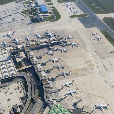 Apronda korona bekleyişi!