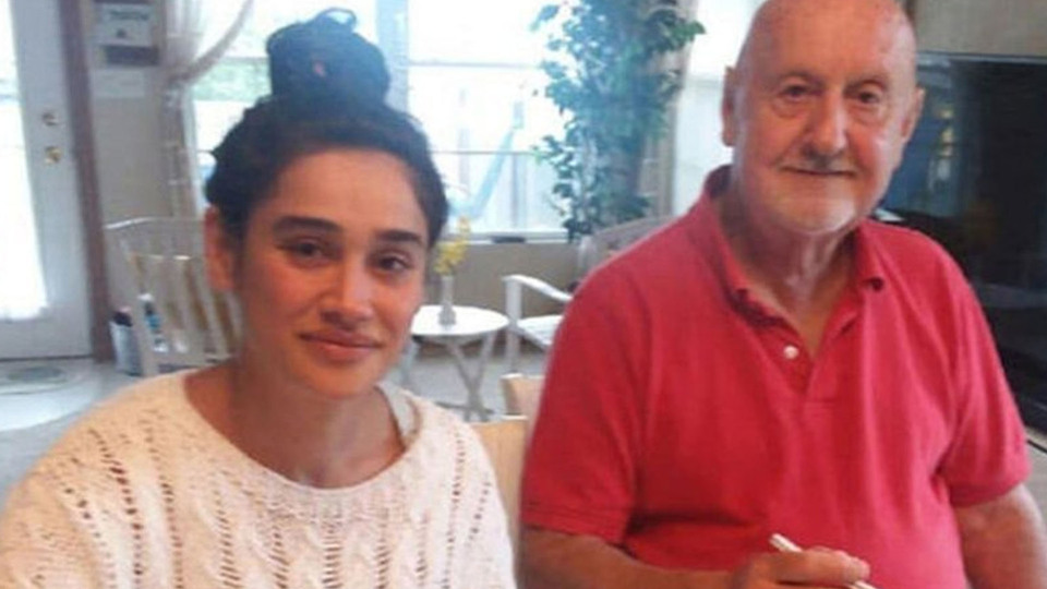 İsmini değiştirdi