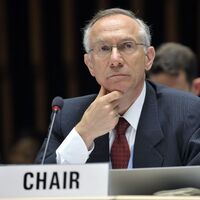 'Virüs konuşurken, hatta nefes alırken bile bulaşıyor'