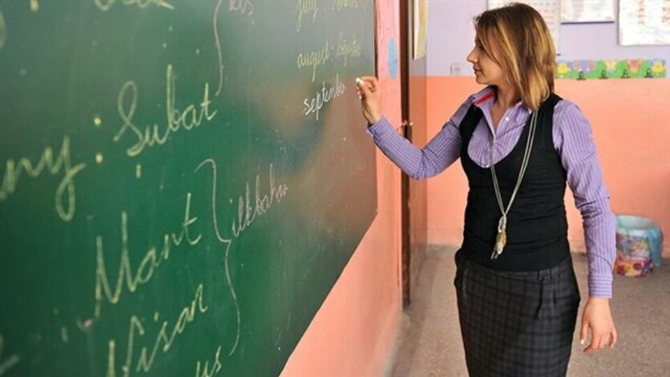 Öğretmenler ek ders ücretinden yararlanacak