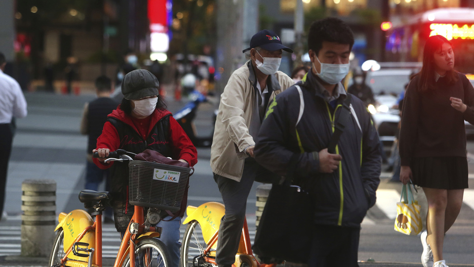 Prof. Dr. Derya Unutmaz: Kesinlikle maske takın