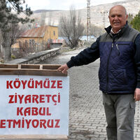 Köyün hepsi 65 yaş üstü! Ziyaretçi almıyorlar!