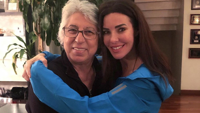 "İyi ki doğmuşsun canım annem"