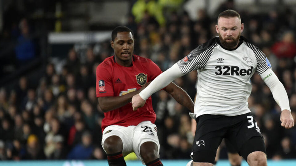 Rooney, futbolcuları savundu