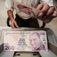 Hazine 12,6 milyar lira borçlandı